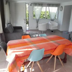 Au Domaine De Léa Appartamento